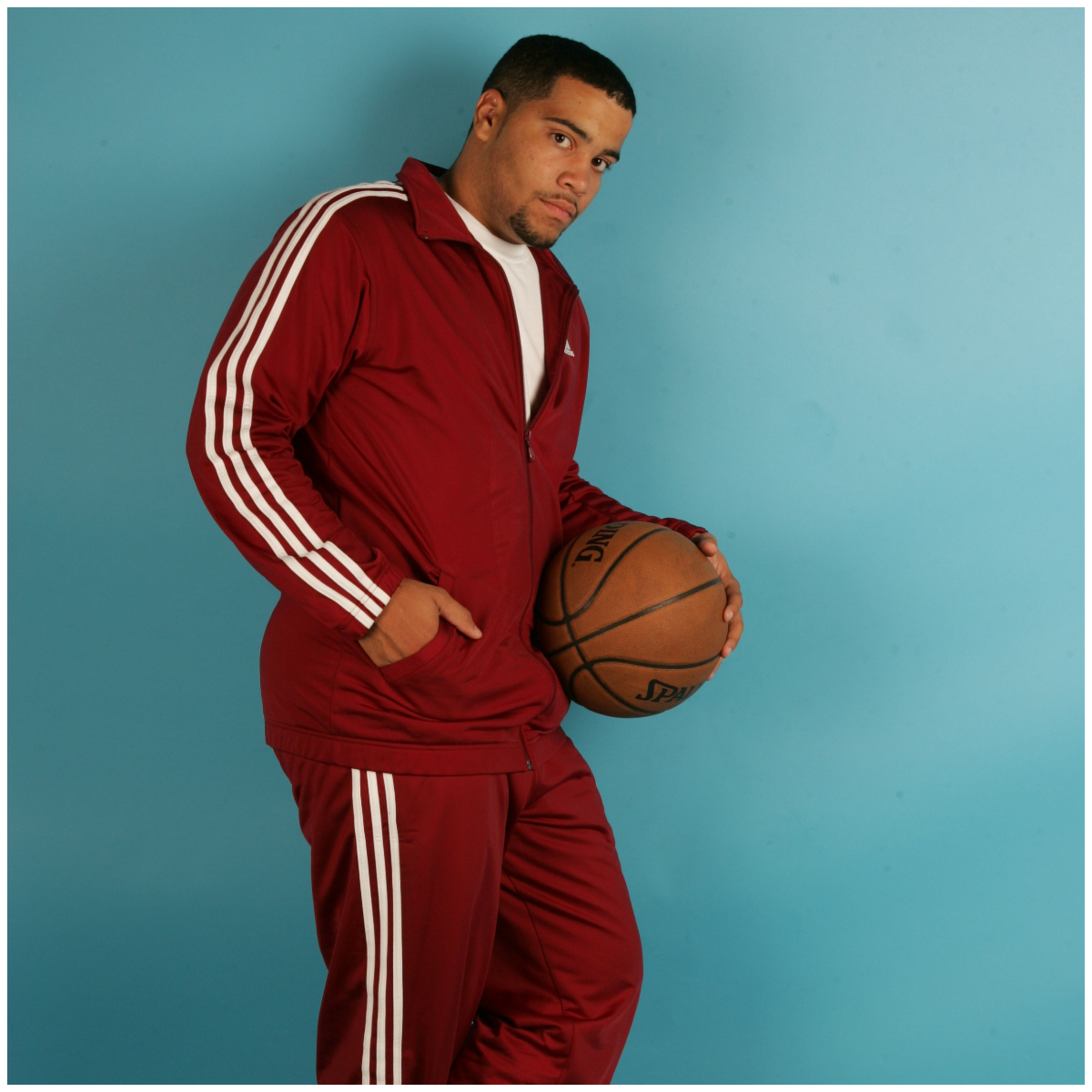 Tracksuits: The Perfect Blend of Function and Fashion